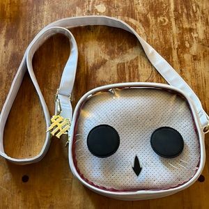 Loungefly Harry Potter Hedwig Pin Collector Bag